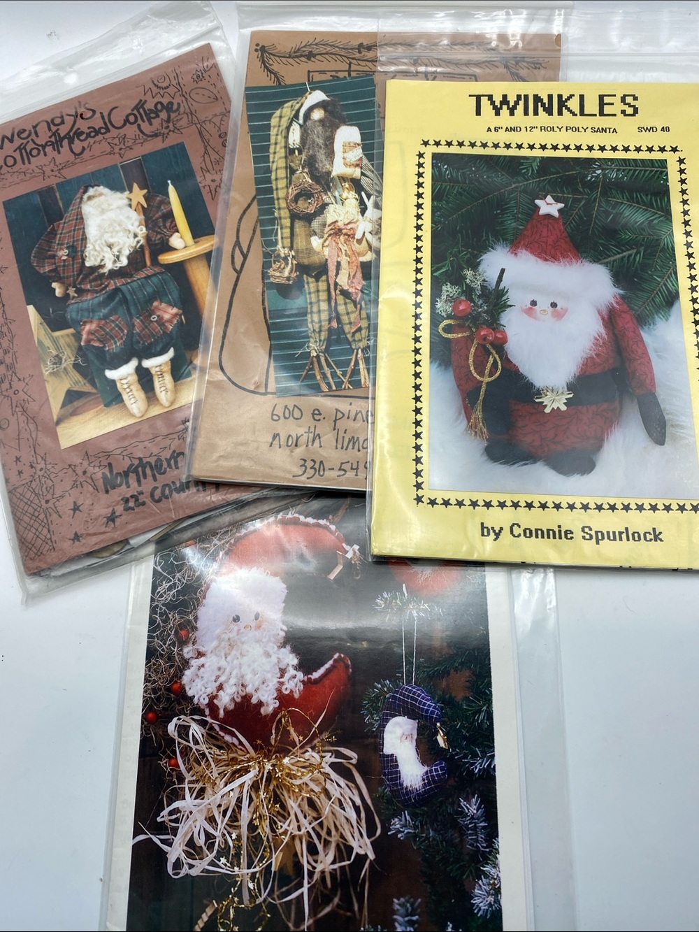 Santa sewing patterns ((4) NWT